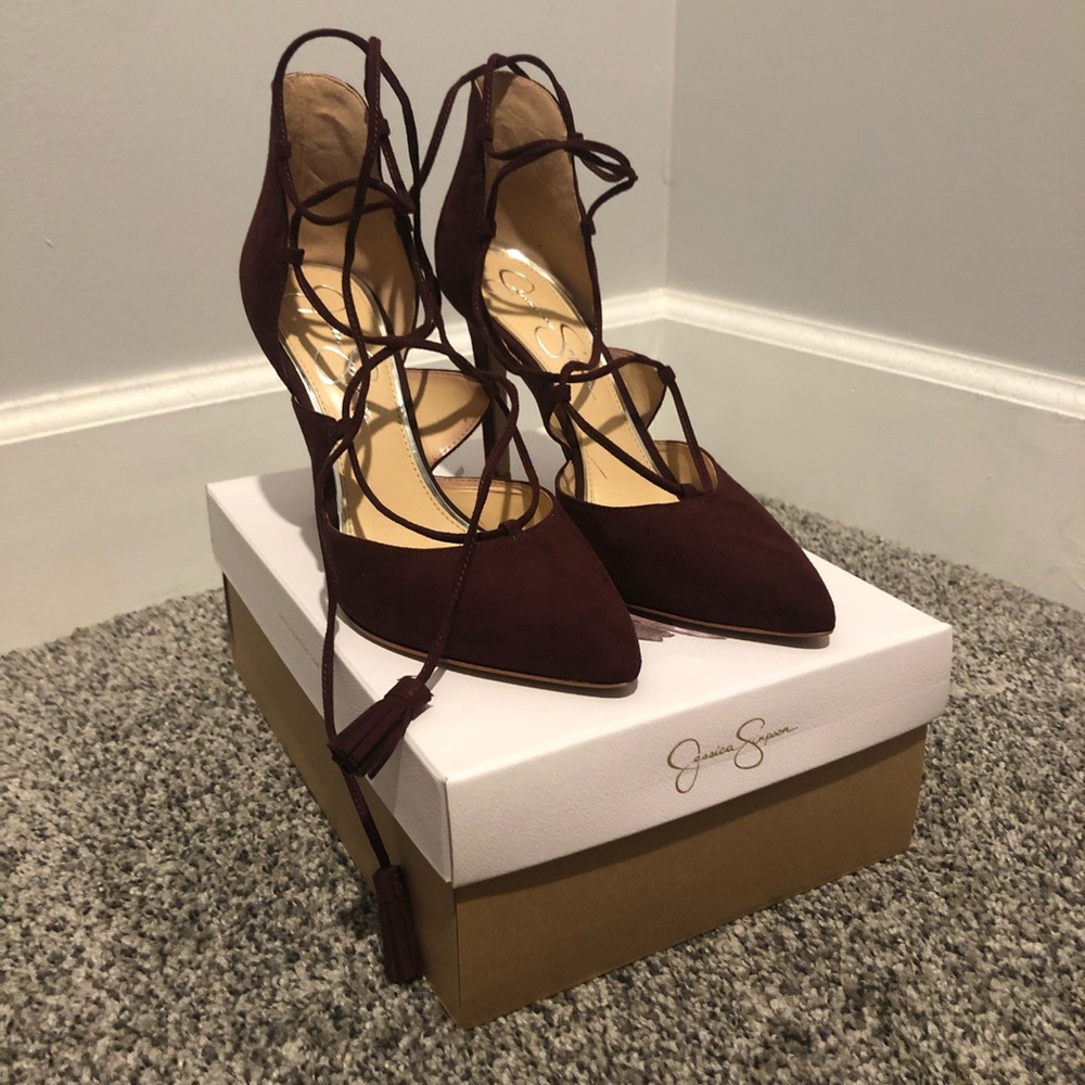 JESSICA SIMPSON MAROON HEELS — NEVER BEEN WORN